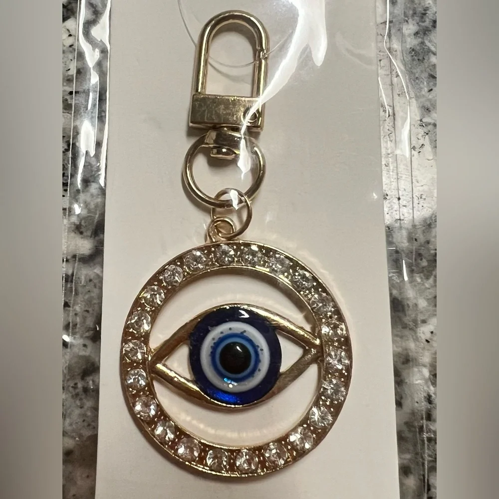 Variety Key Chains - Picture 2 of 4